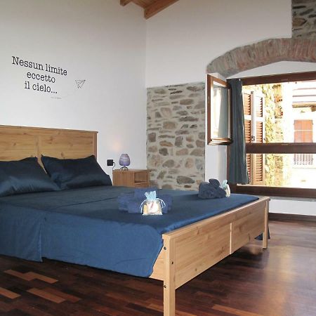 Brovello-CarpugninoA Casa Di Soleアパートメント エクステリア 写真